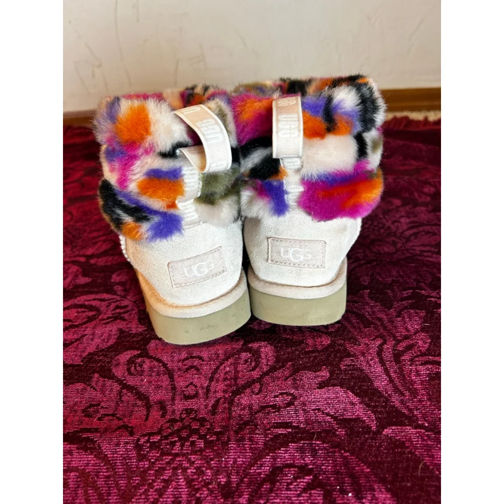 UGG these pre